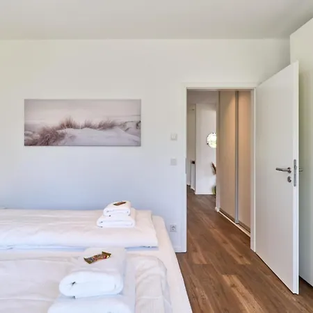 Daire Haus Meerzeit, Duene, 250 M Vom Strand, Hunde Willkommen Lübeck